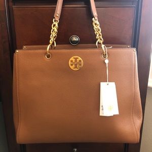 Tory Burch Everly Tote